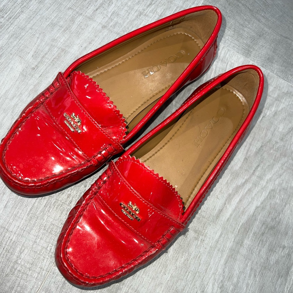 Coach flats
